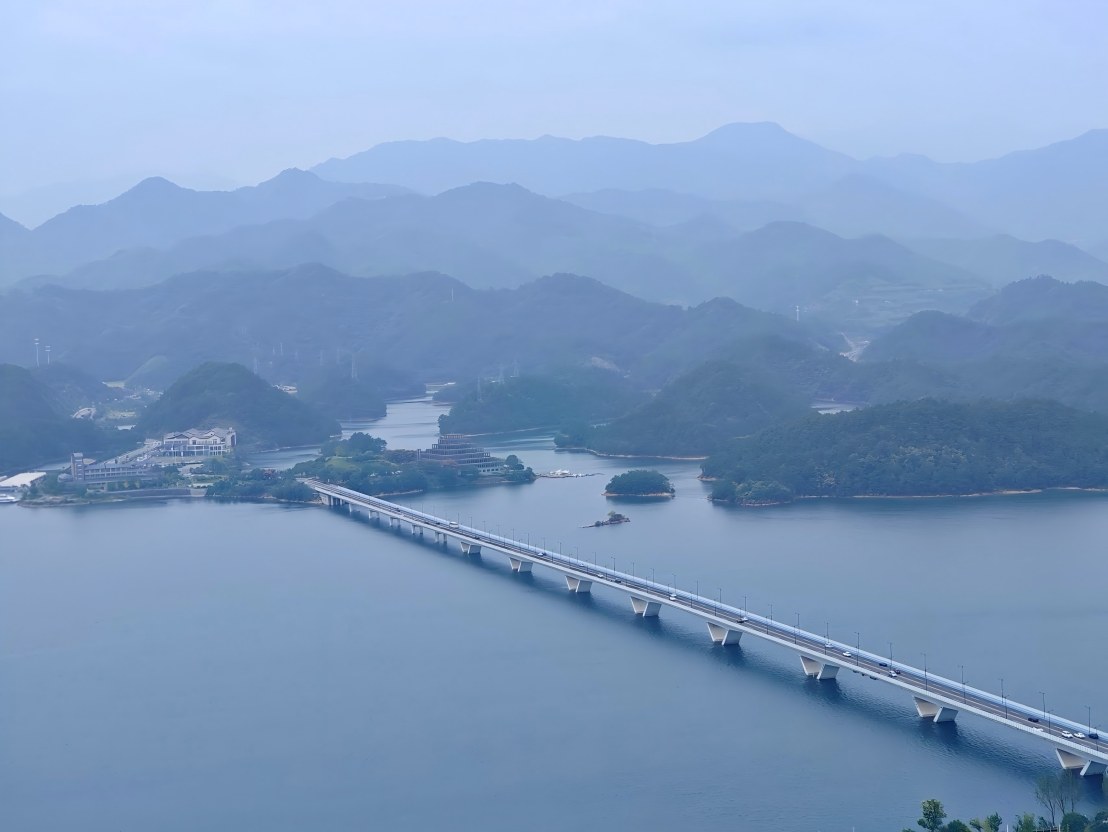 Bukchon Hanok Village